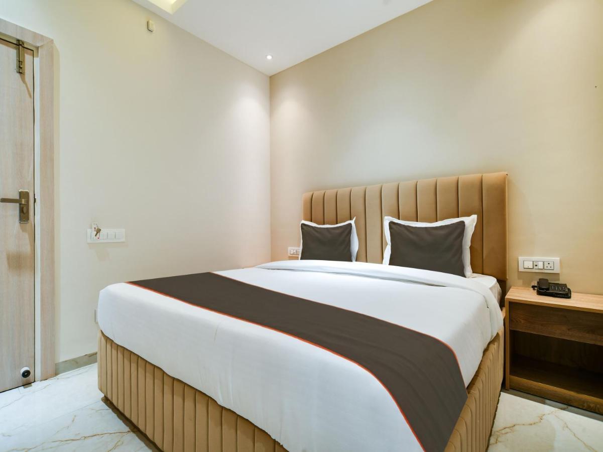 Collection O Hotel Mint Indore Exterior photo