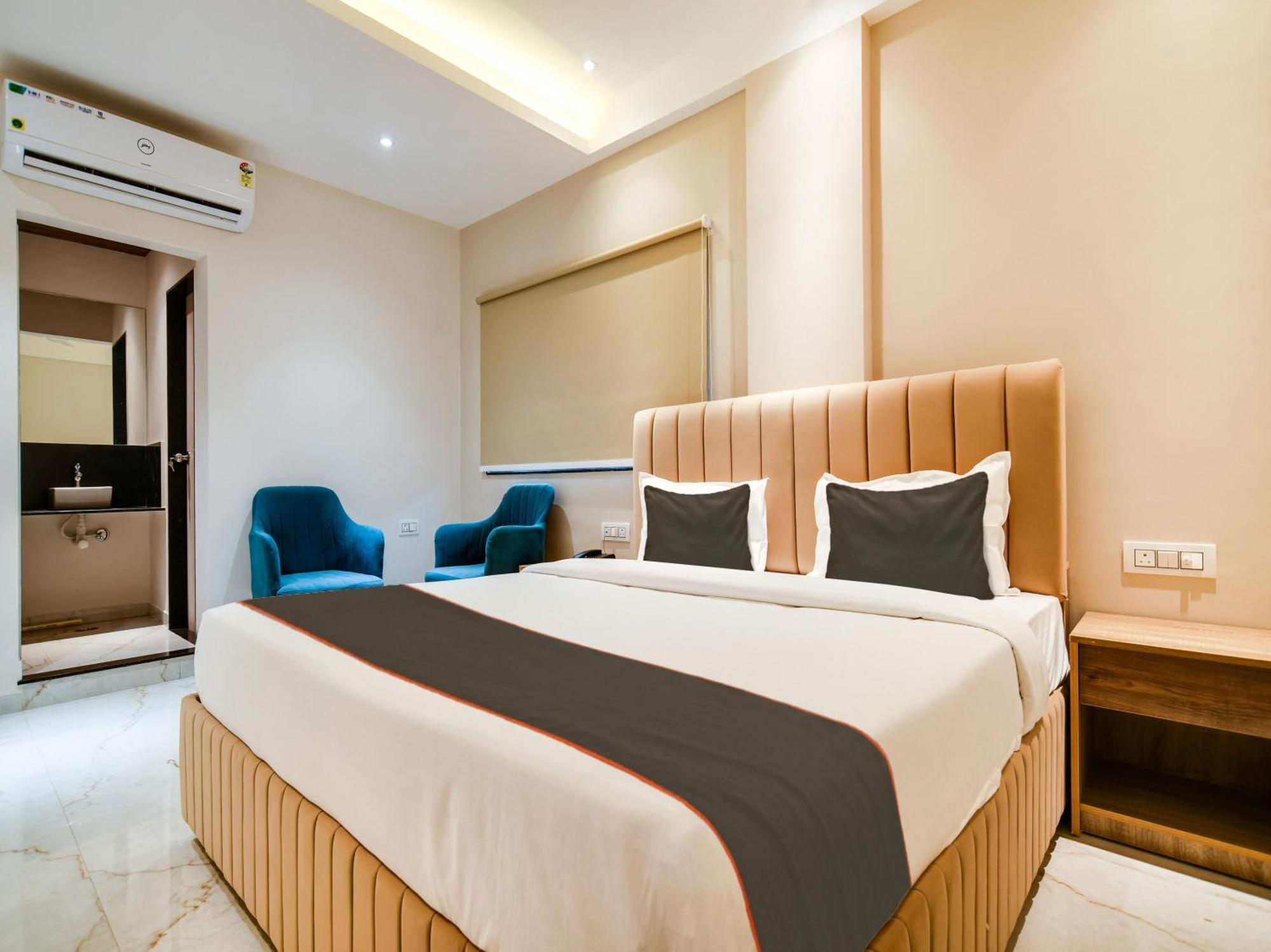 Collection O Hotel Mint Indore Exterior photo