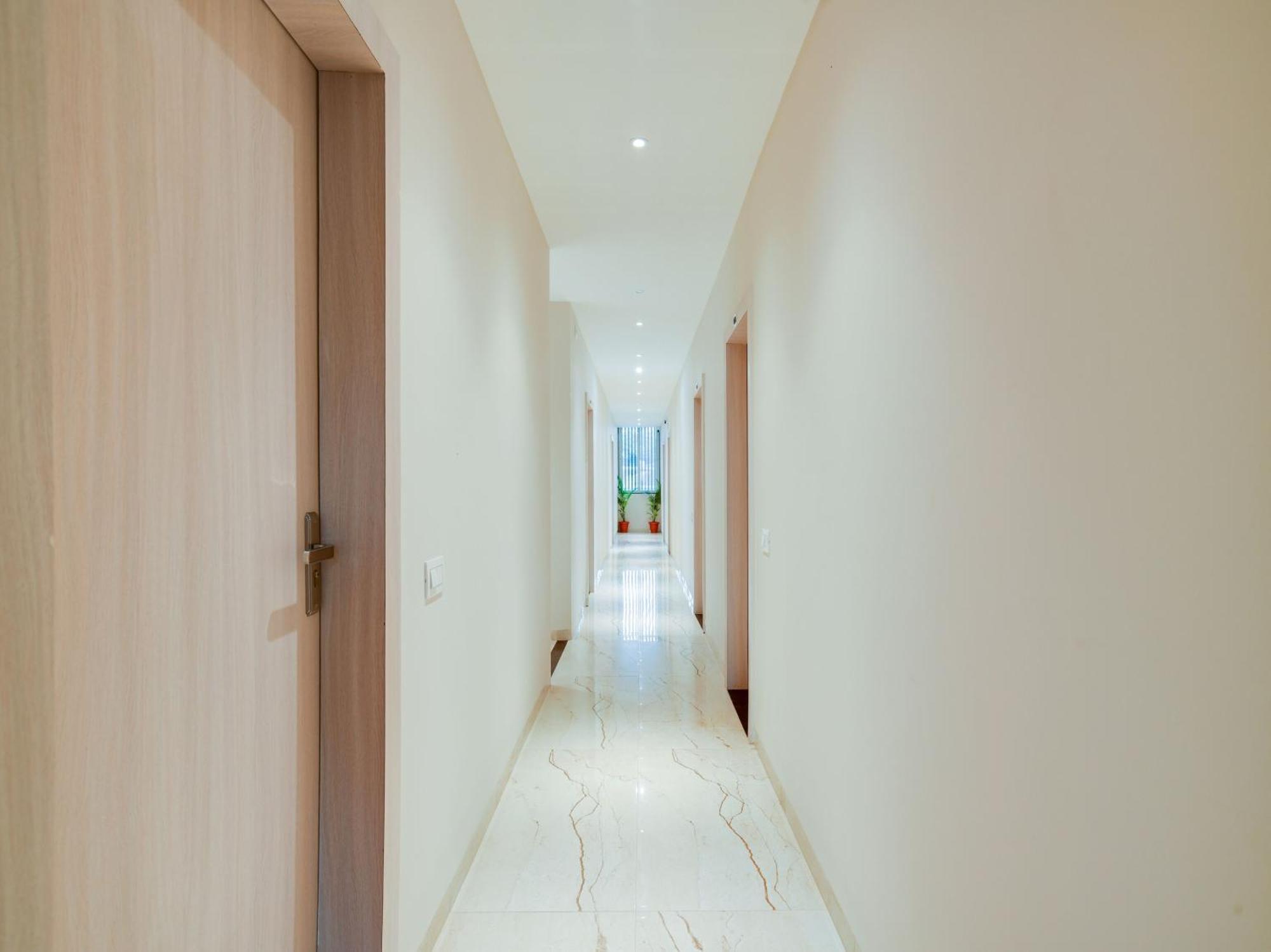 Collection O Hotel Mint Indore Exterior photo